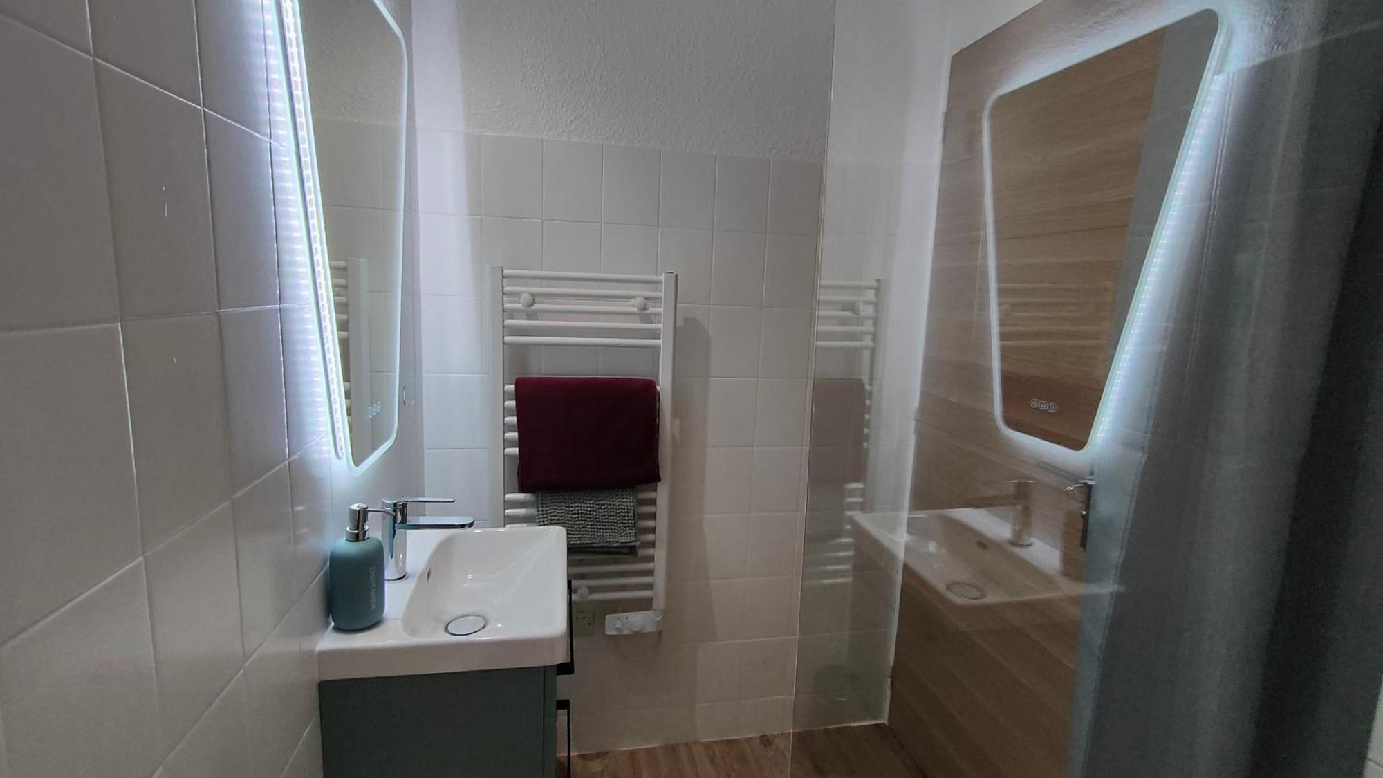 Cosy En Centre-ville De A 200m * Royan